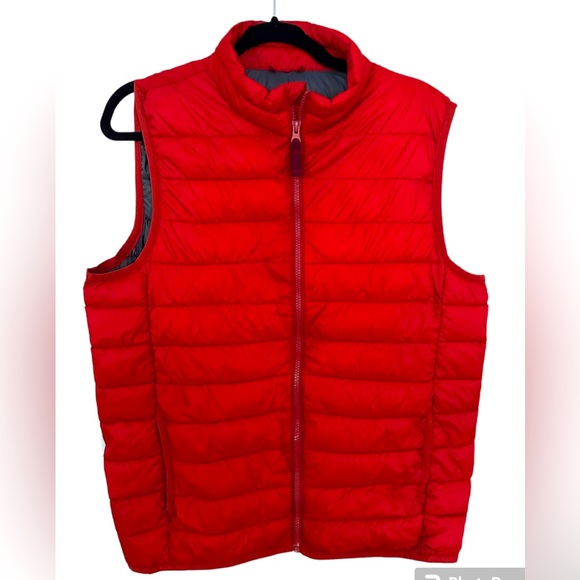 Old Navy Puffer Vest - Picture 1 of 4